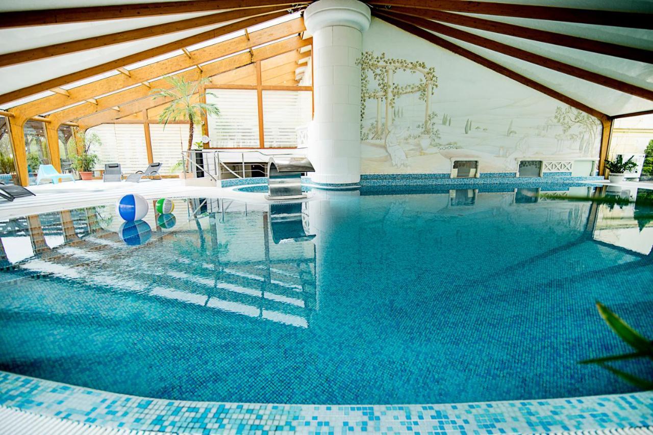 Palac Piorunow & Spa Kwiatkowice Kültér fotó
