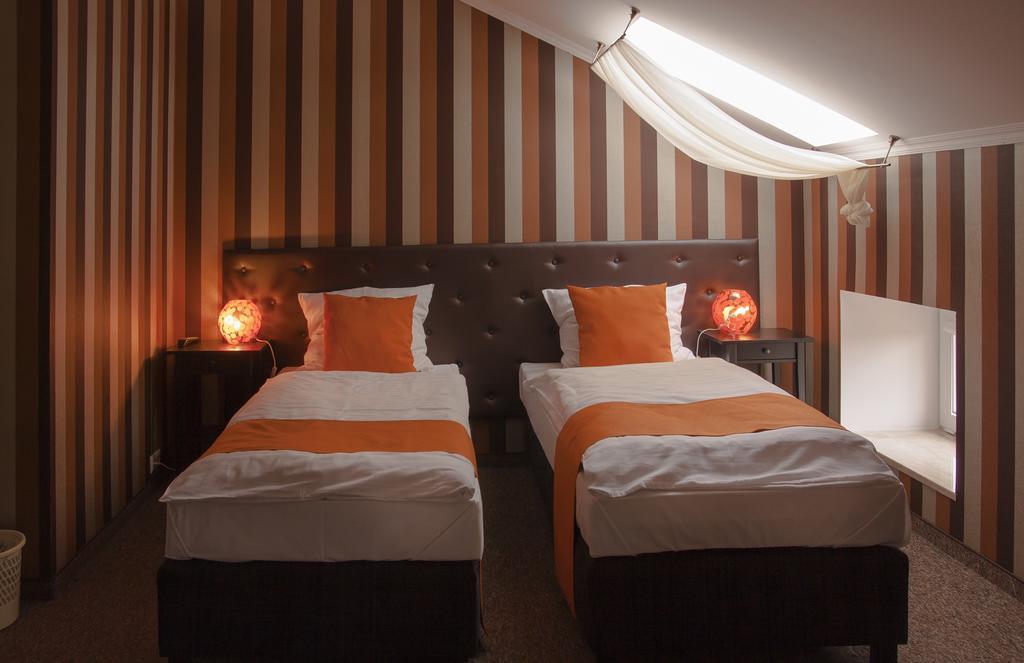 Palac Piorunow & Spa Kwiatkowice Szoba fotó