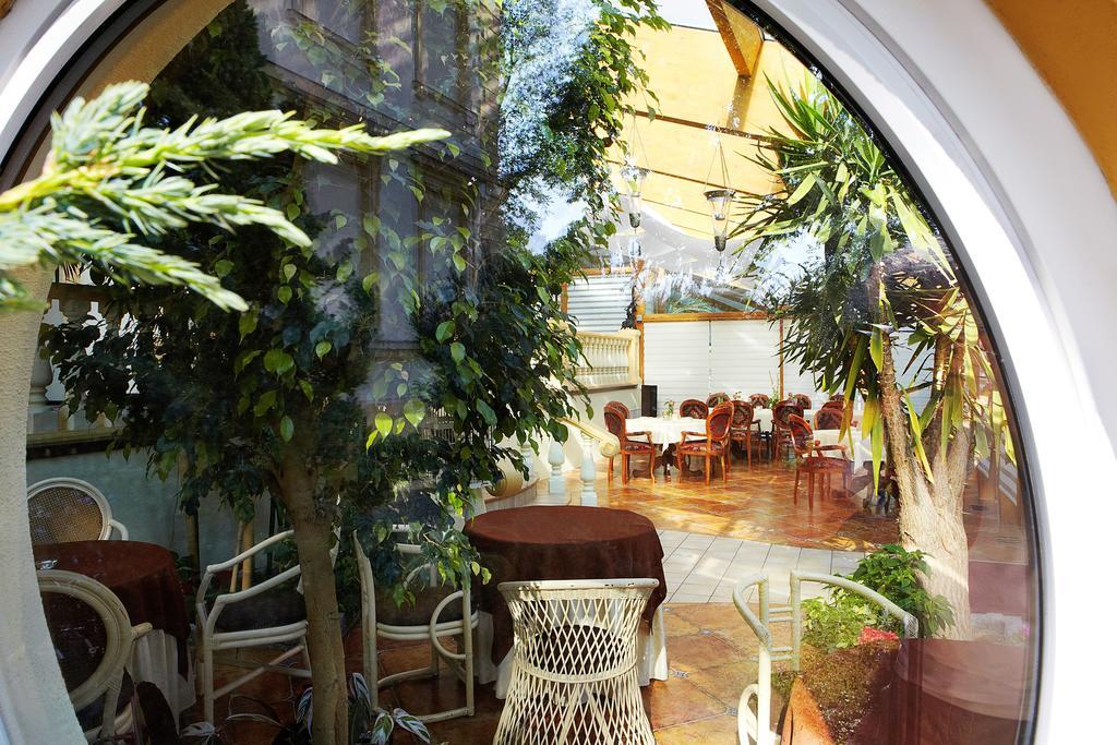 Palac Piorunow & Spa Kwiatkowice Kültér fotó