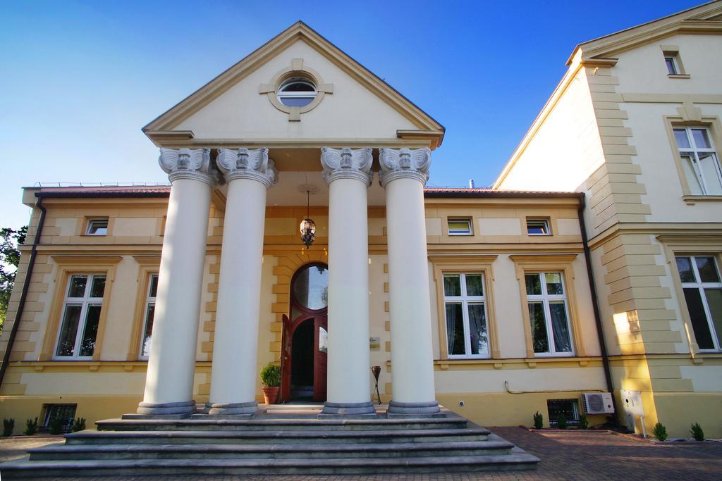 Palac Piorunow & Spa Kwiatkowice Kültér fotó