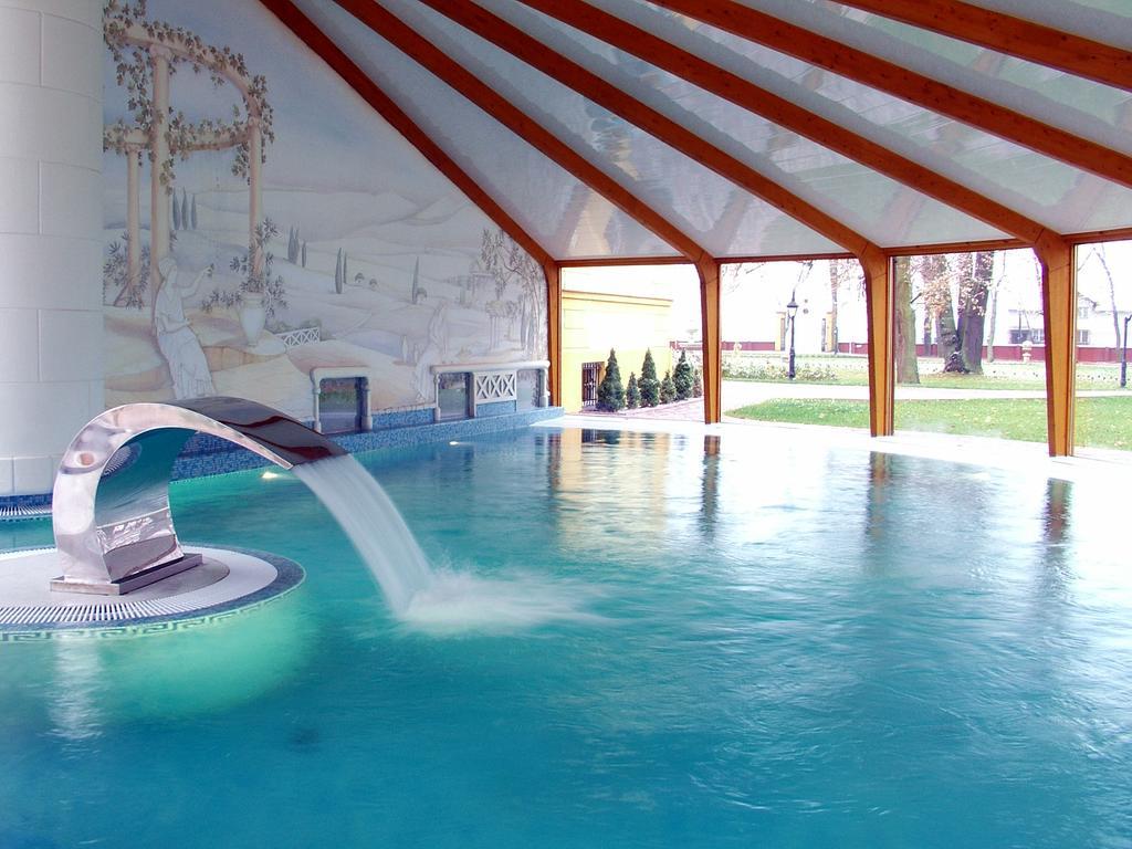 Palac Piorunow & Spa Kwiatkowice Kültér fotó