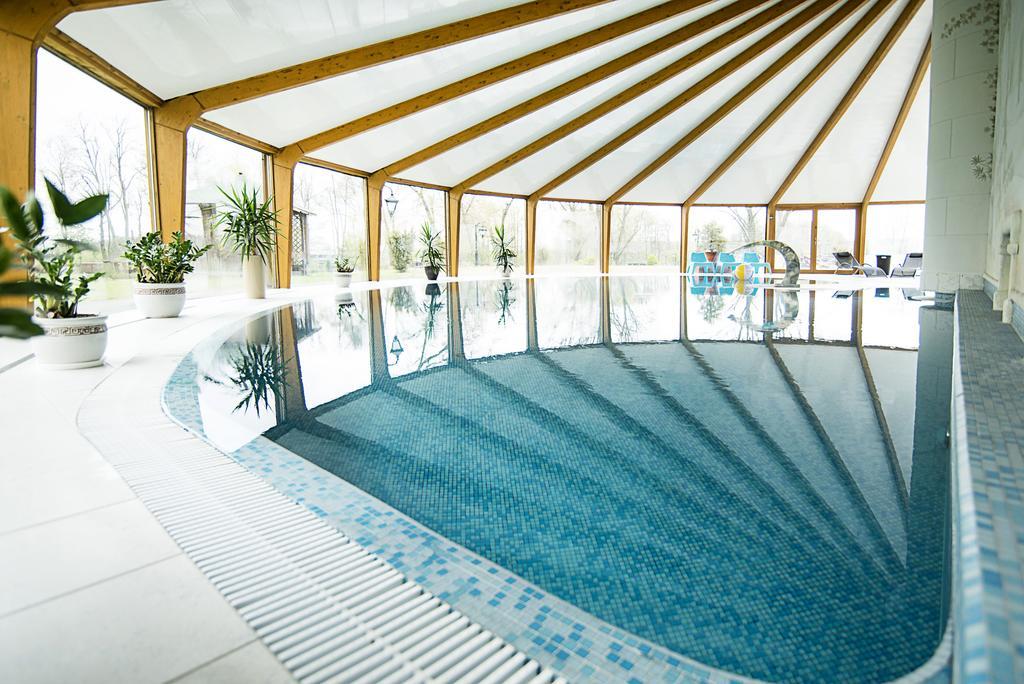Palac Piorunow & Spa Kwiatkowice Kültér fotó