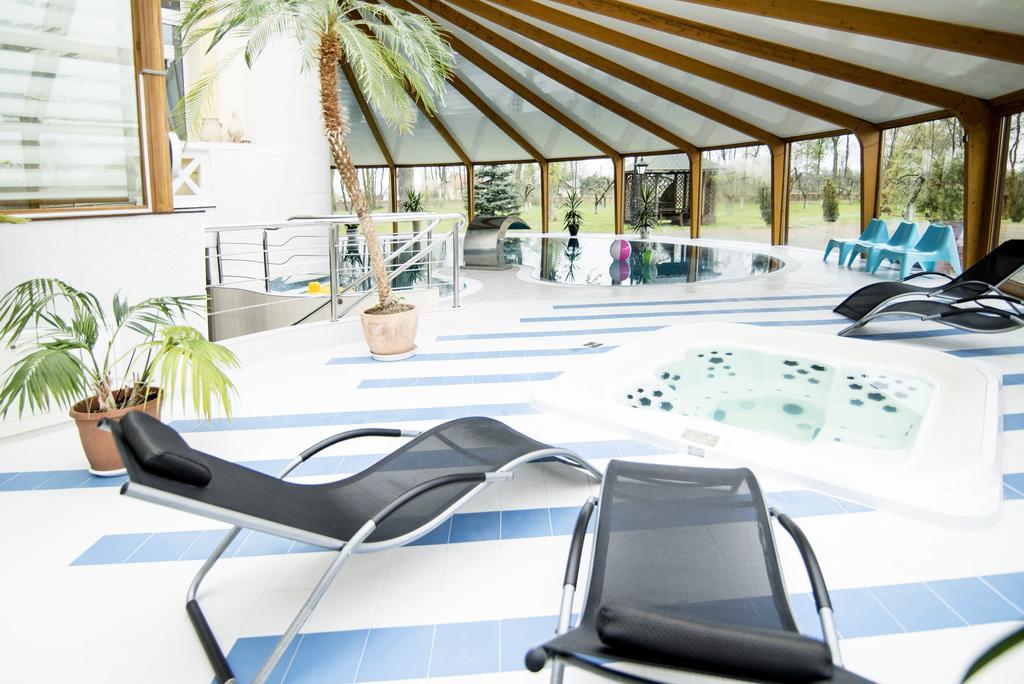 Palac Piorunow & Spa Kwiatkowice Kültér fotó